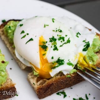 smashed avocado with poached egg toast