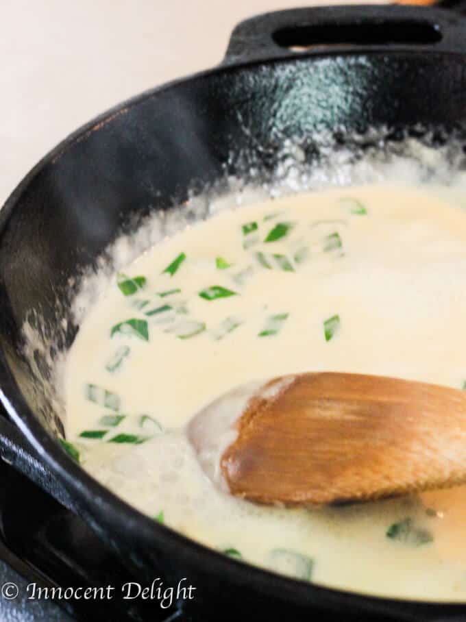 New Dill Potatoes with Scallion Cream Sauce - Polish summer staple side dish. This type of potatoes are the creamiest out there and they are only available for the short period of time. Hurry up, get some on your local farmer's market and follow this recipe to try the best potatoes you have ever tasted.