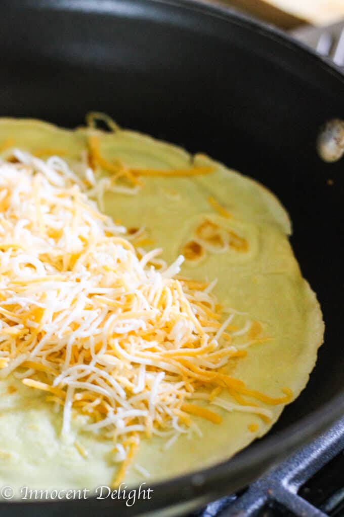 Crepes with egg, ham and cheese