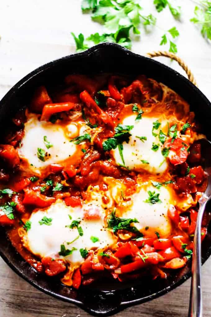 Shakshuka eggs in pepper tomato sauce