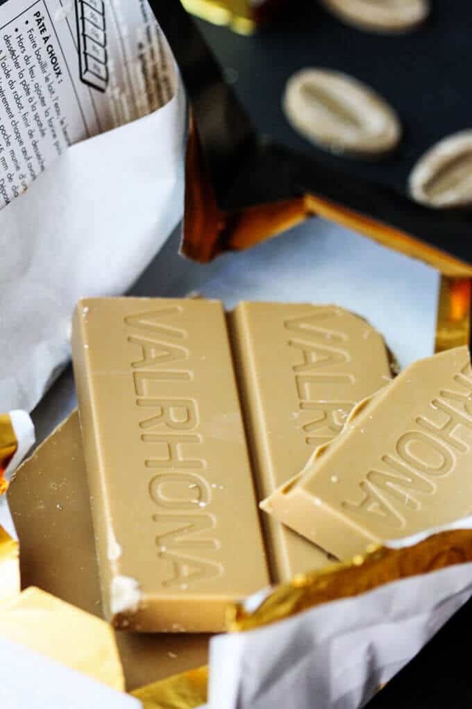 Blond Chocolate-Dipped Pistachio Financier is an amazing dessert which uses this decadent, super unique Blond Chocolate and a silky French butter. #AD #MadeinFrance #MadewithLove