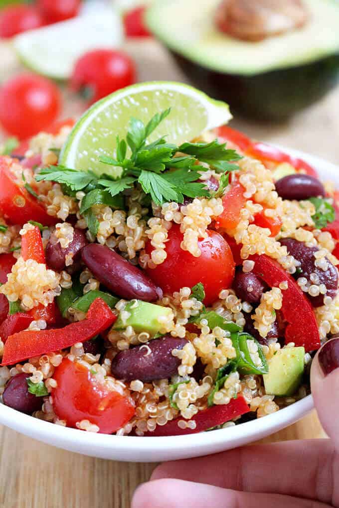 Whether it's a New Year resolution or perhaps a long-term desire to eat healthy, this compilation of 35 Amazing Detox Salads will definitely help you stay on track Amazing Detox Salads