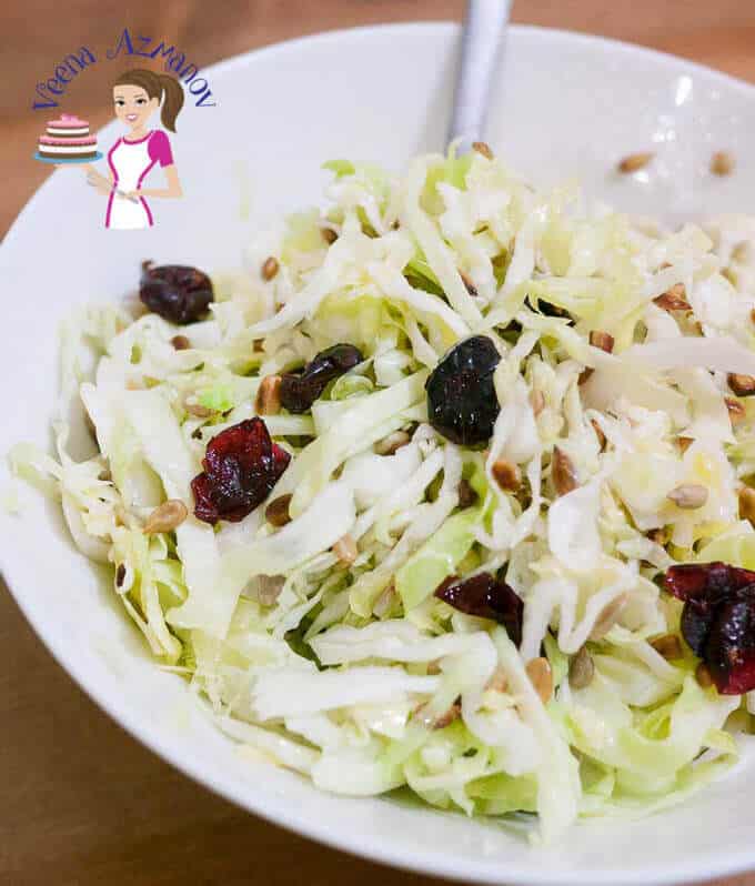 Whether it's a New Year resolution or perhaps a long-term desire to eat healthy, this compilation of 35 Amazing Detox Salads will definitely help you stay on track Amazing Detox Salads