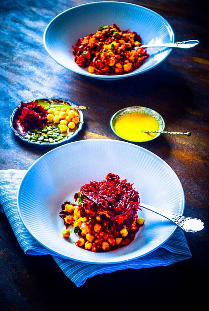 Whether it's a New Year resolution or perhaps a long-term desire to eat healthy, this compilation of 35 Amazing Detox Salads will definitely help you stay on track Amazing Detox Salads