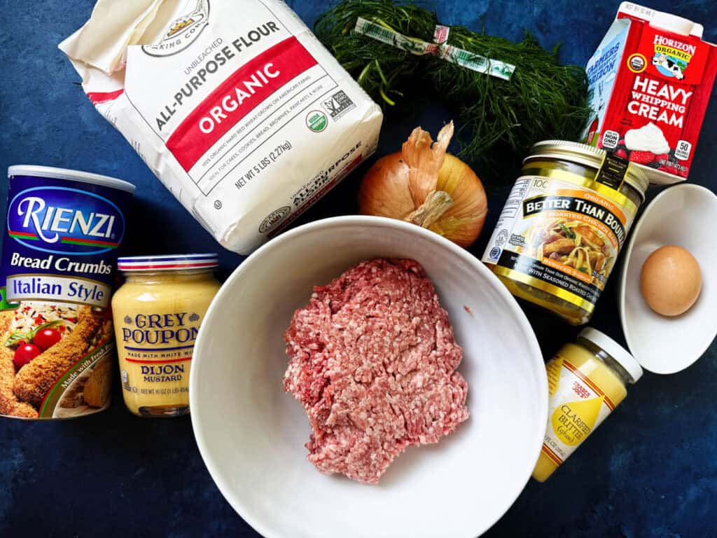 Ingredients for boiling meatballs