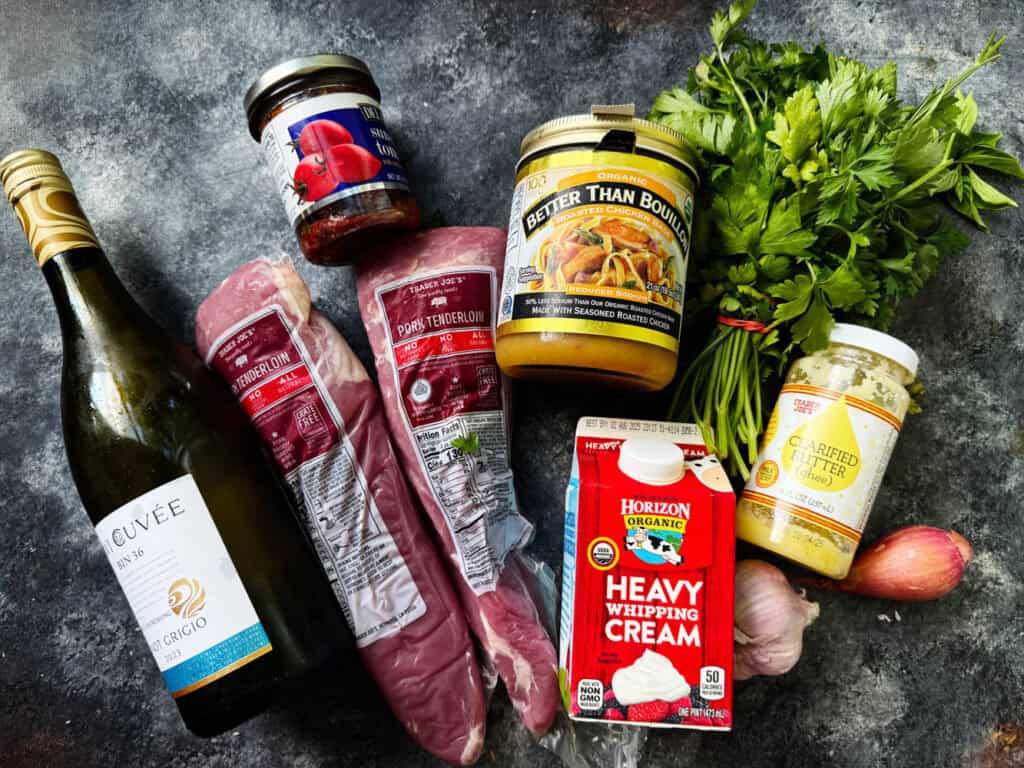 Ingredients for pork medallions 